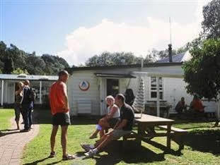 Yha Opoutere Hostel ภายนอก รูปภาพ